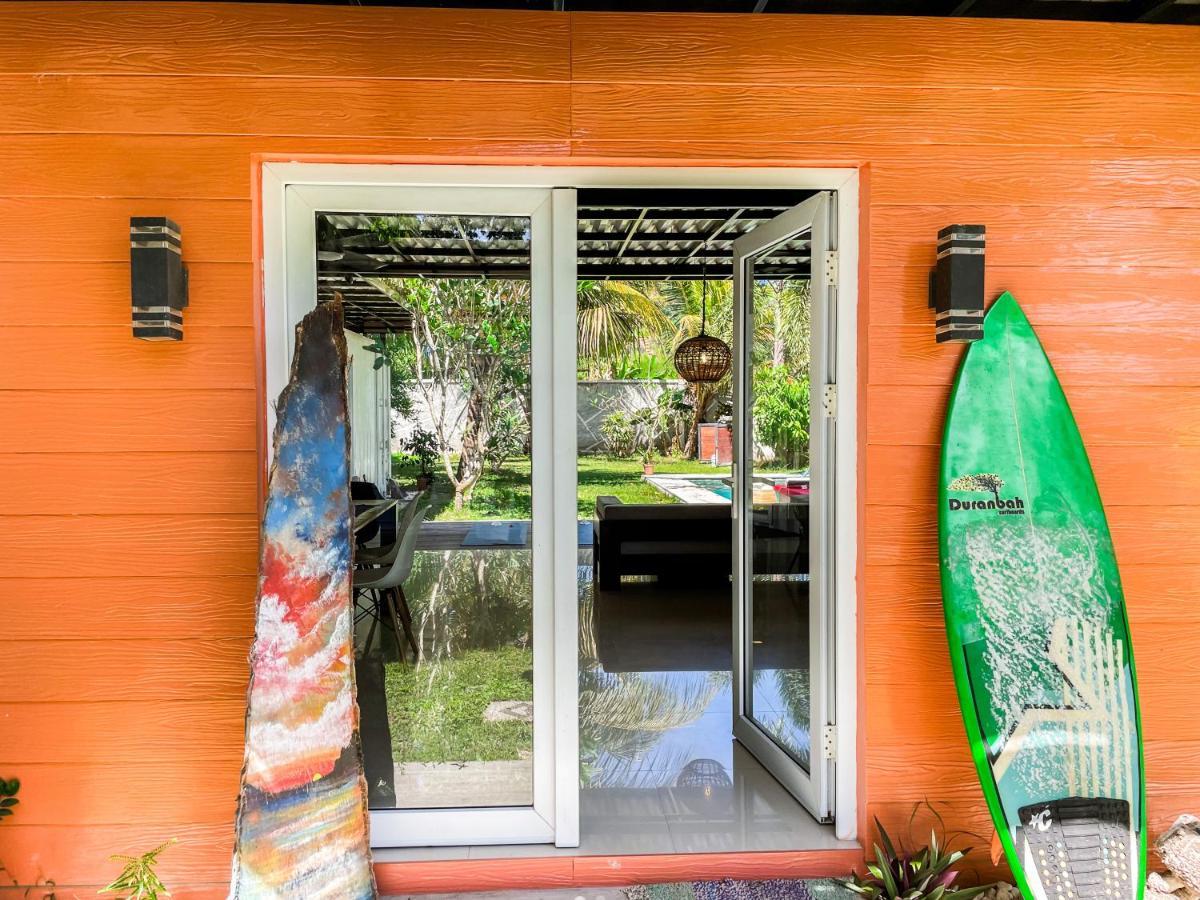 Villa Kotak Surfers Escape Reopening Rates Apply Now Selong Belanak Exteriör bild