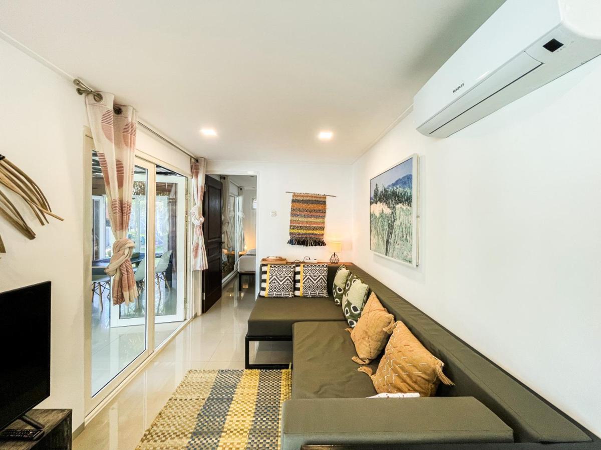 Villa Kotak Surfers Escape Reopening Rates Apply Now Selong Belanak Exteriör bild